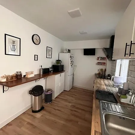 Piso Agradable Cerca De La Playa المرية