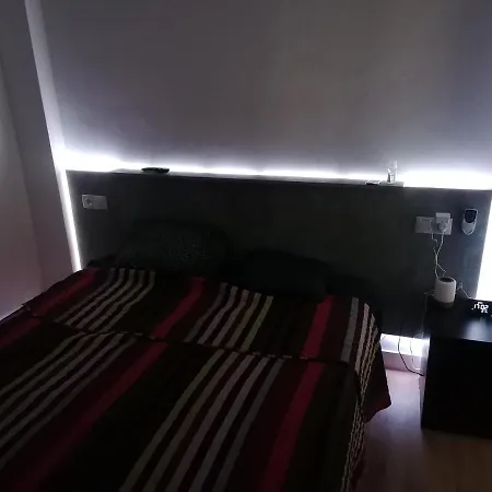 Piso Agradable Cerca De La Playa 알메리아